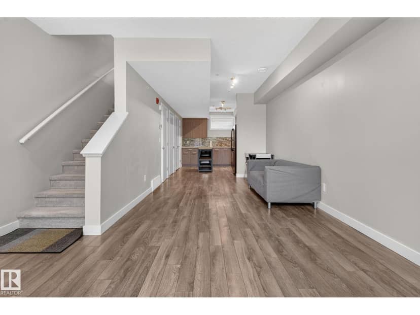 #90 2560 Pegasus Bv NW — photo 29 of 40