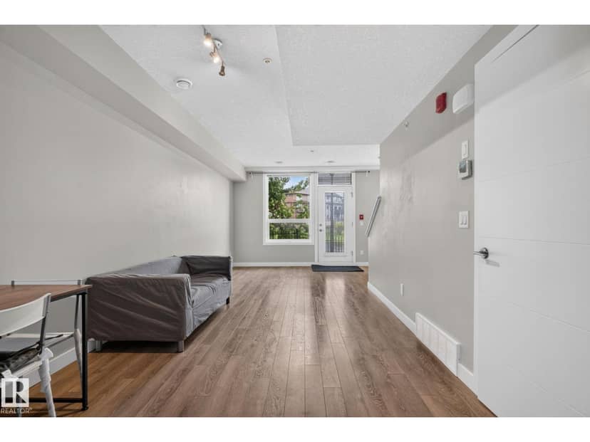 #90 2560 Pegasus Bv NW — photo 35 of 40
