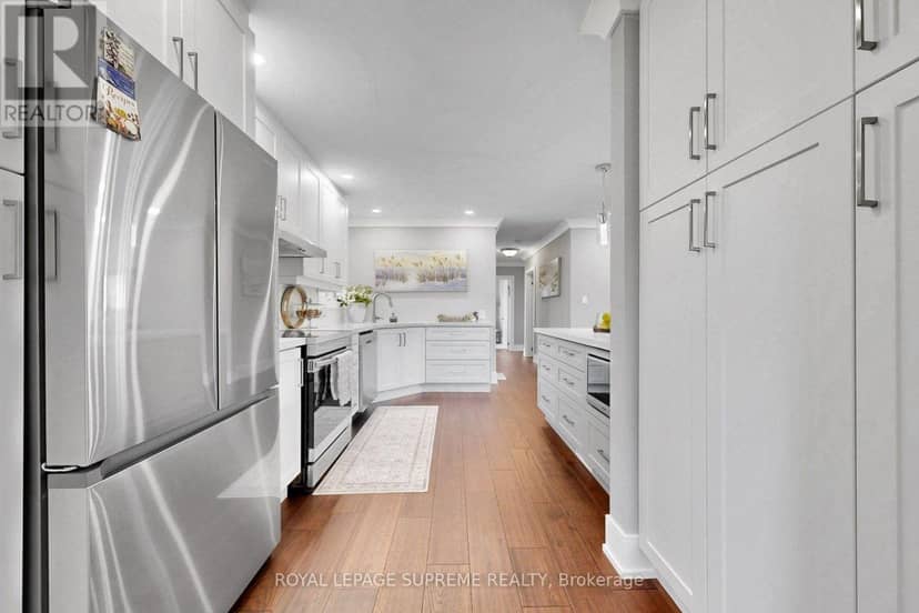 465 Maple Leaf Drive — photo 18 of 40