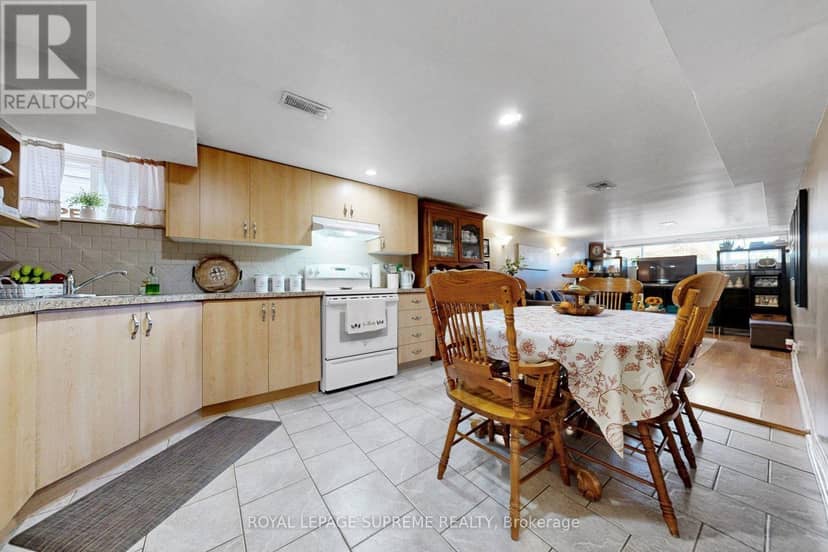 465 Maple Leaf Drive — photo 39 of 40