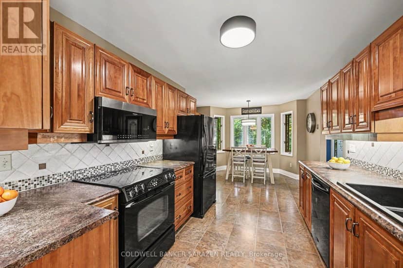 77 Lorlei Drive — photo 12 of 40