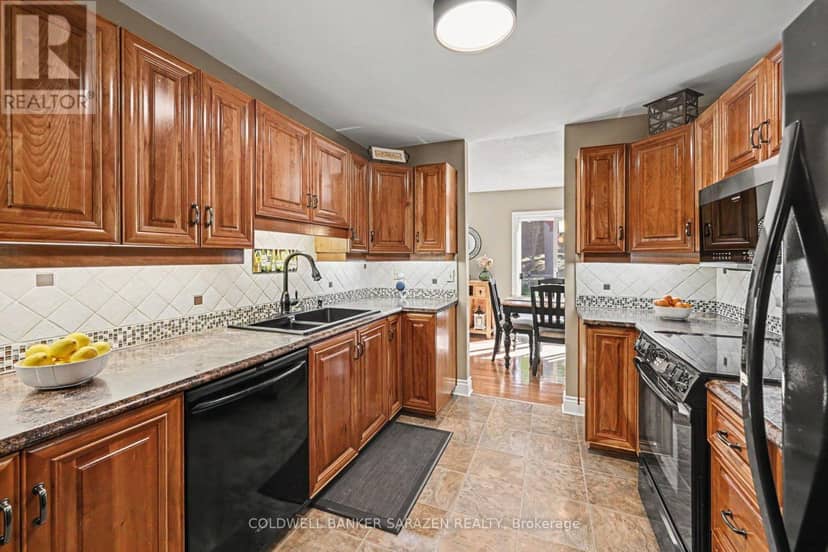 77 Lorlei Drive — photo 13 of 40