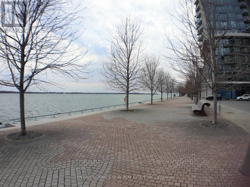 820 - 1 Edgewater Drive — photo 36 of 37