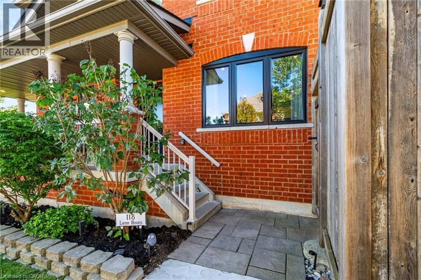 118 LAVERY Heights — photo 5 of 40