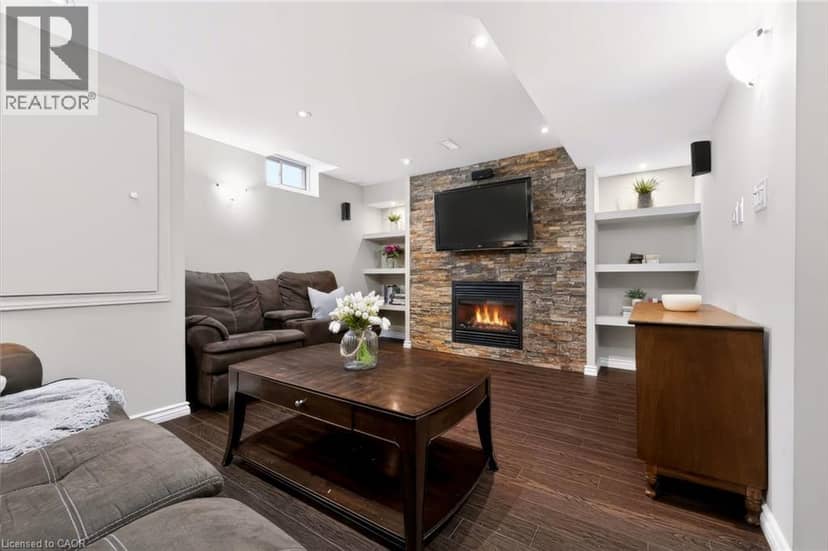 118 LAVERY Heights — photo 40 of 40