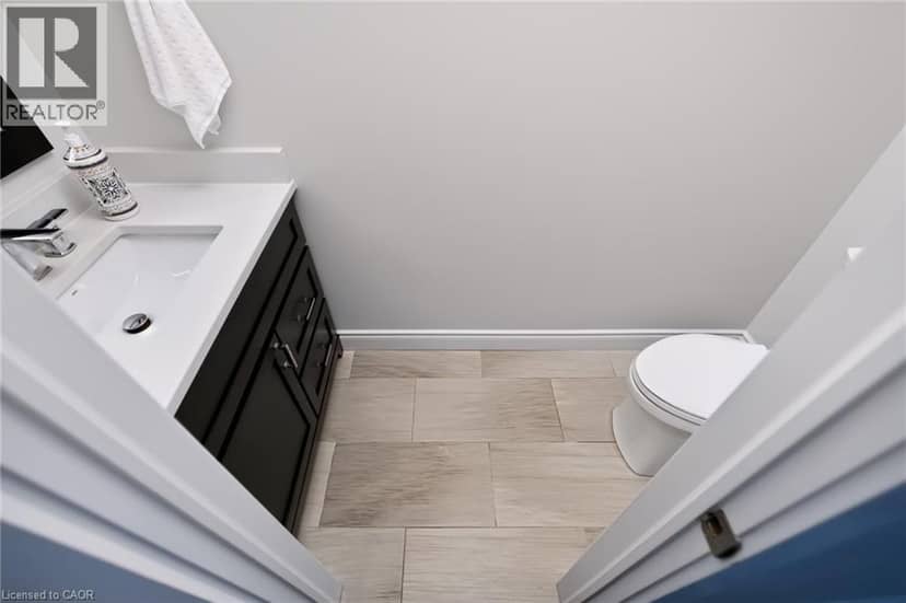 118 LAVERY Heights — photo 26 of 40