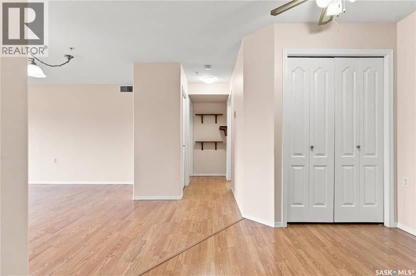 311 1622A Acadia DRIVE — photo 18 of 40