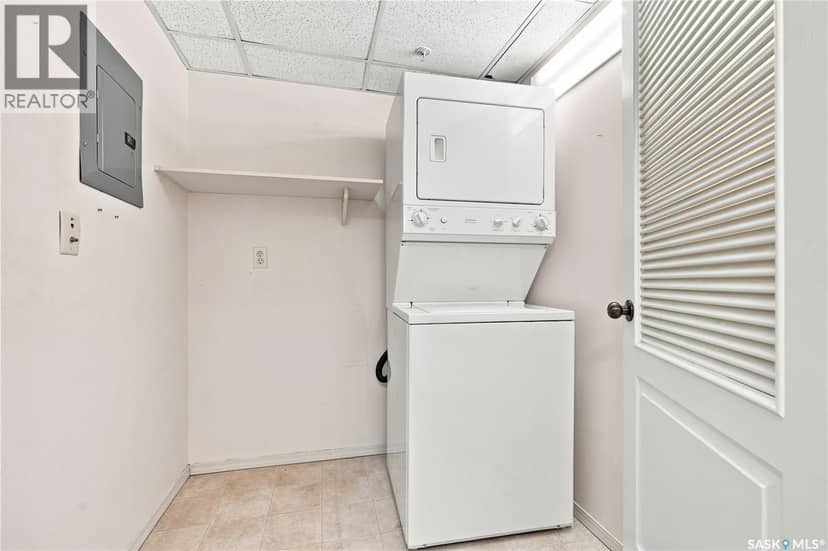311 1622A Acadia DRIVE — photo 35 of 40