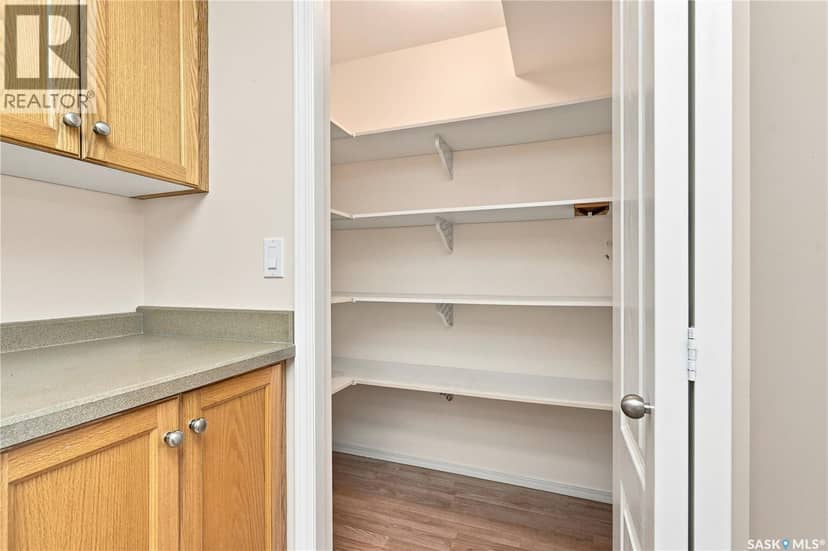 311 1622A Acadia DRIVE — photo 16 of 40