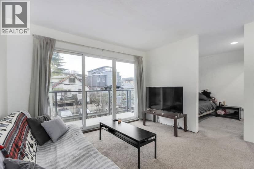 207 1450 LABURNUM STREET, Vancouver, photo 4