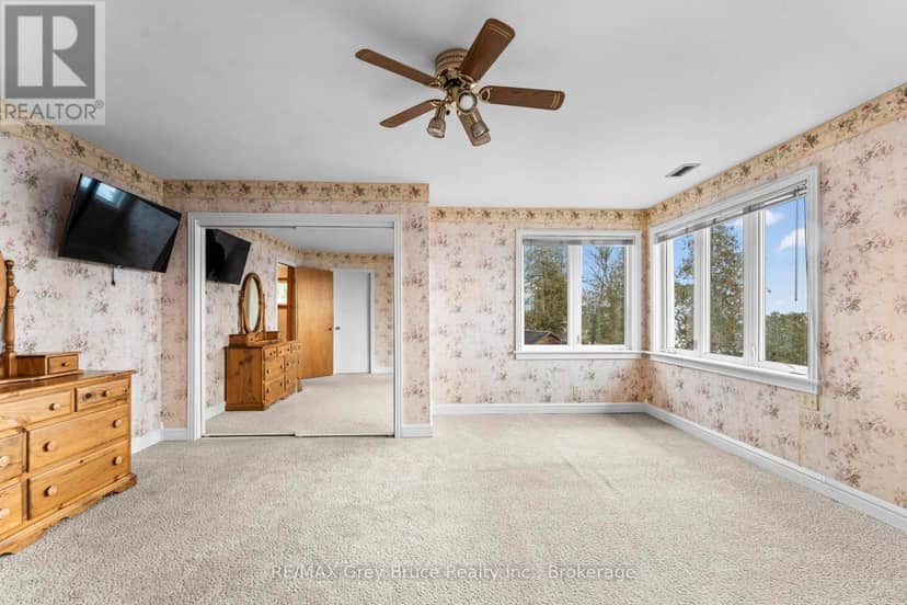 122 Cottage Lane — photo 32 of 40