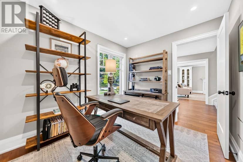 385 Rosslyn Drive, Burlington, photo 6
