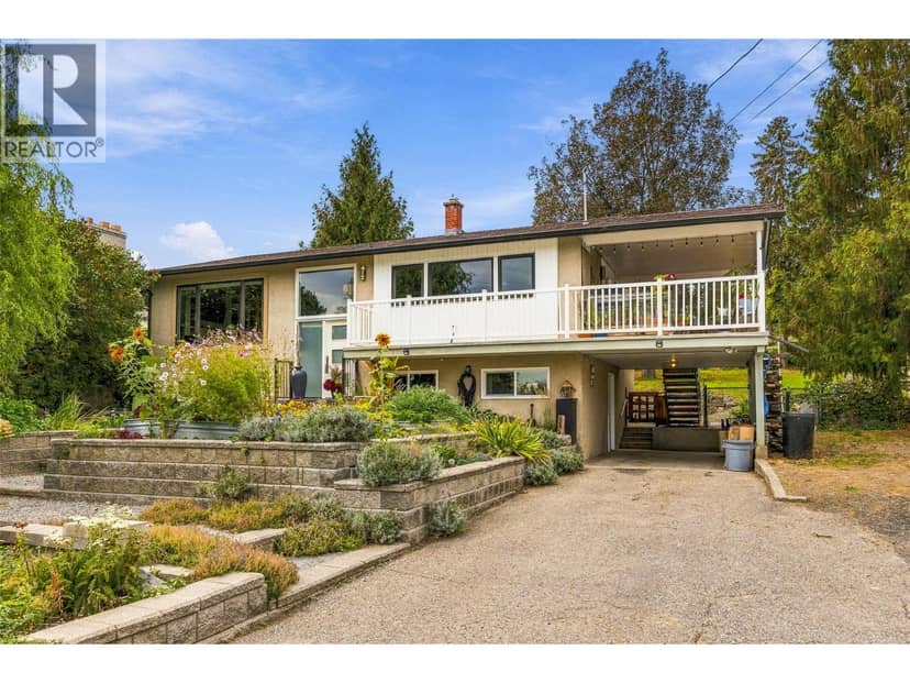 2350 Thacker Drive, West Kelowna
