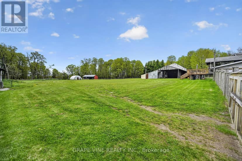 842 Port Elmsley Road — photo 34 of 40