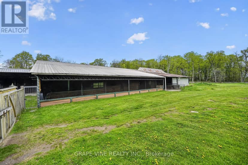 842 Port Elmsley Road — photo 35 of 40
