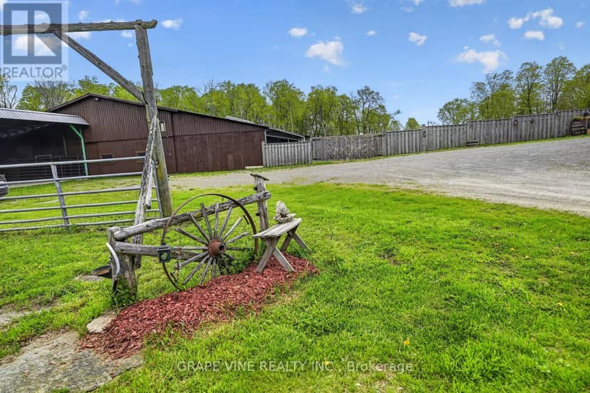 842 Port Elmsley Road — photo 40 of 40