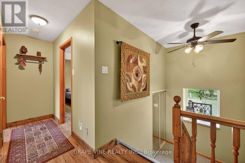 842 Port Elmsley Road — photo 9 of 40