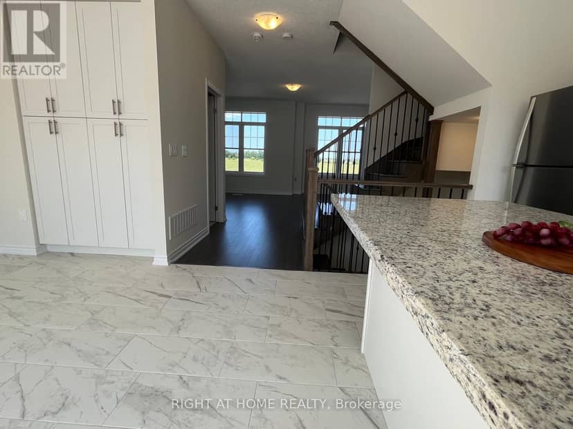 12334 McLaughlin Road — photo 11 of 30