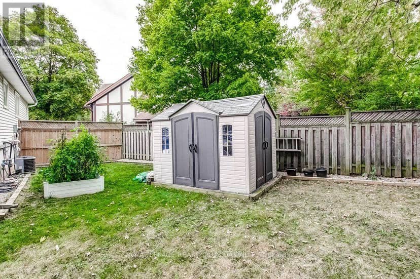 4364 Ayr Place — photo 38 of 40