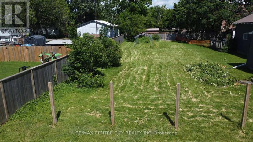 290 Carling Street — photo 12 of 13