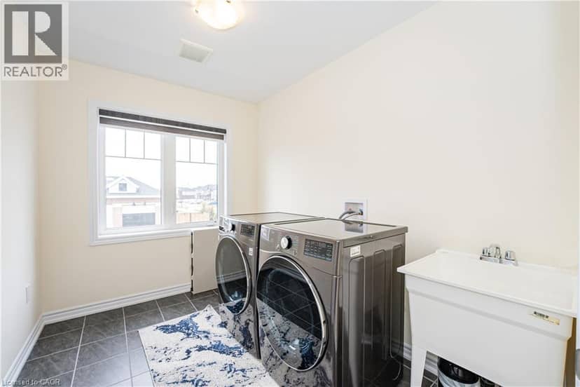 22 OAKTREE Drive — photo 40 of 40