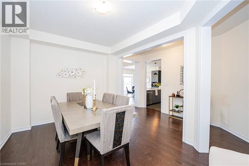 22 OAKTREE Drive — photo 8 of 40