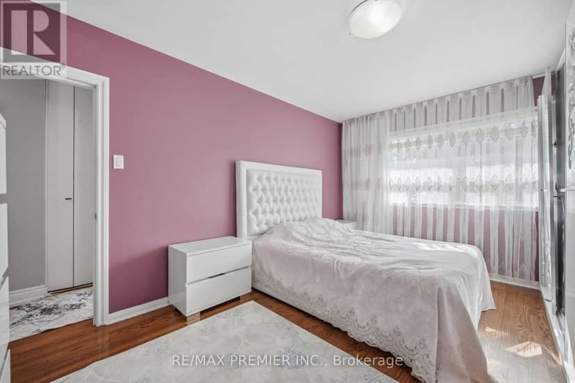 91 Wigmore Drive — photo 17 of 40