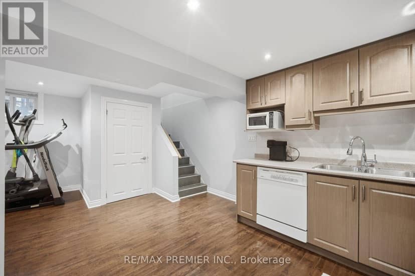 91 Wigmore Drive — photo 24 of 40