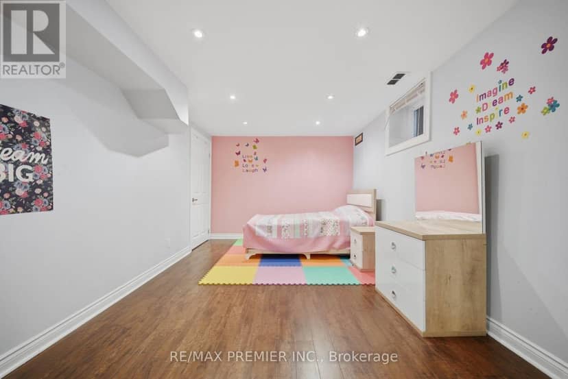 91 Wigmore Drive — photo 28 of 40