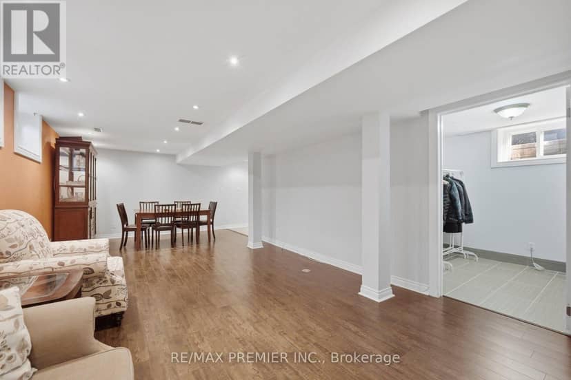 91 Wigmore Drive — photo 34 of 40