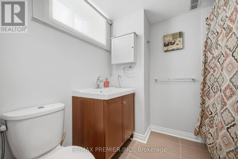 91 Wigmore Drive — photo 36 of 40