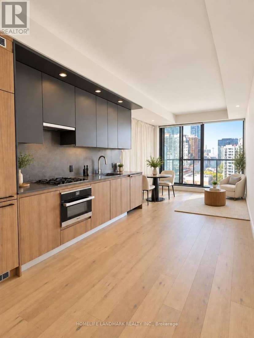 1206 - 81 Wellesley Street — photo 3 of 15