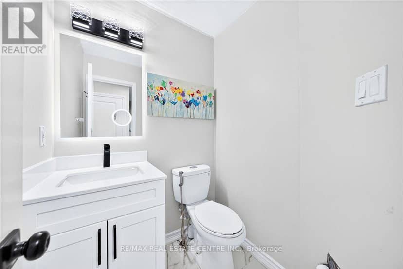 257 Wright Crescent — photo 15 of 40