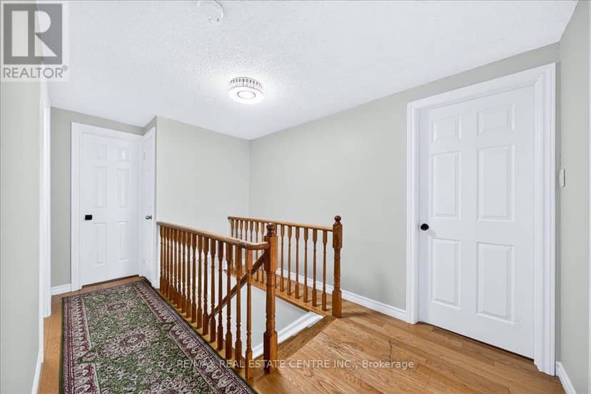 257 Wright Crescent — photo 36 of 40