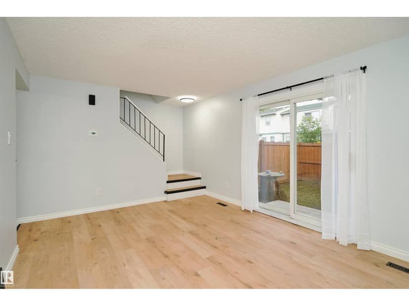 1679 Lakewood Rd S NW — photo 11 of 35