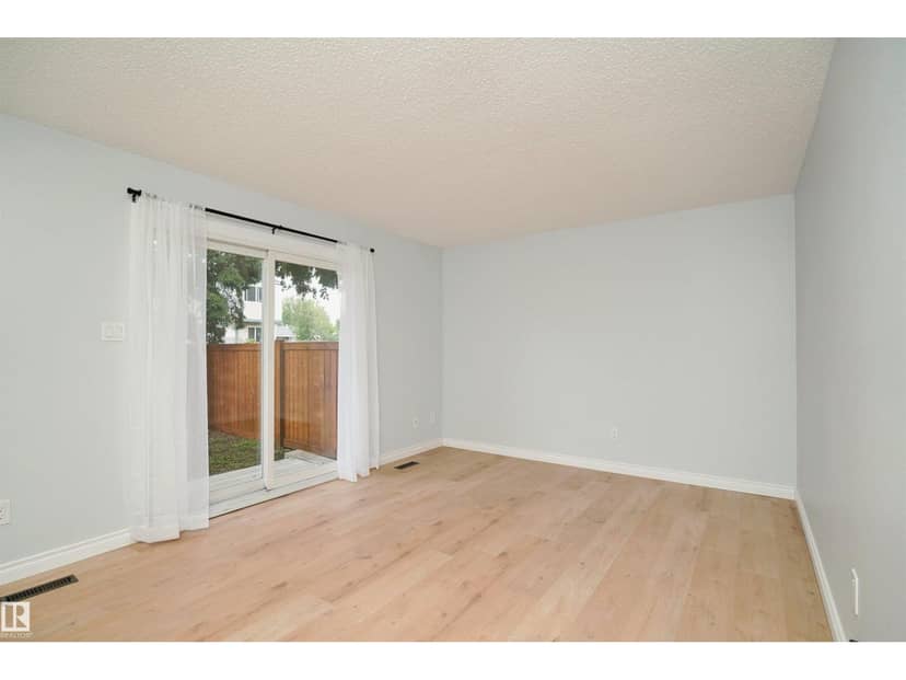 1679 Lakewood Rd S NW — photo 9 of 35
