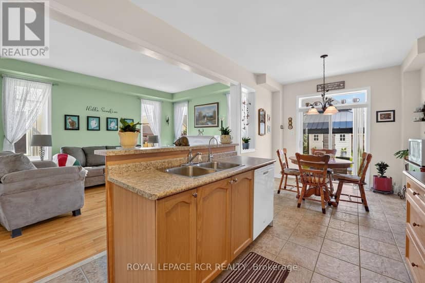 64 Legion Way — photo 12 of 39