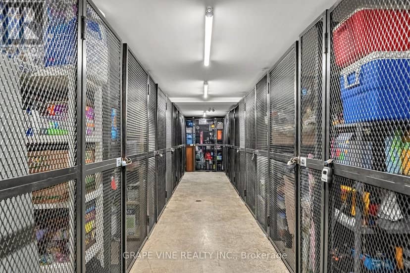 105 - 190 Boundstone Way — photo 29 of 33