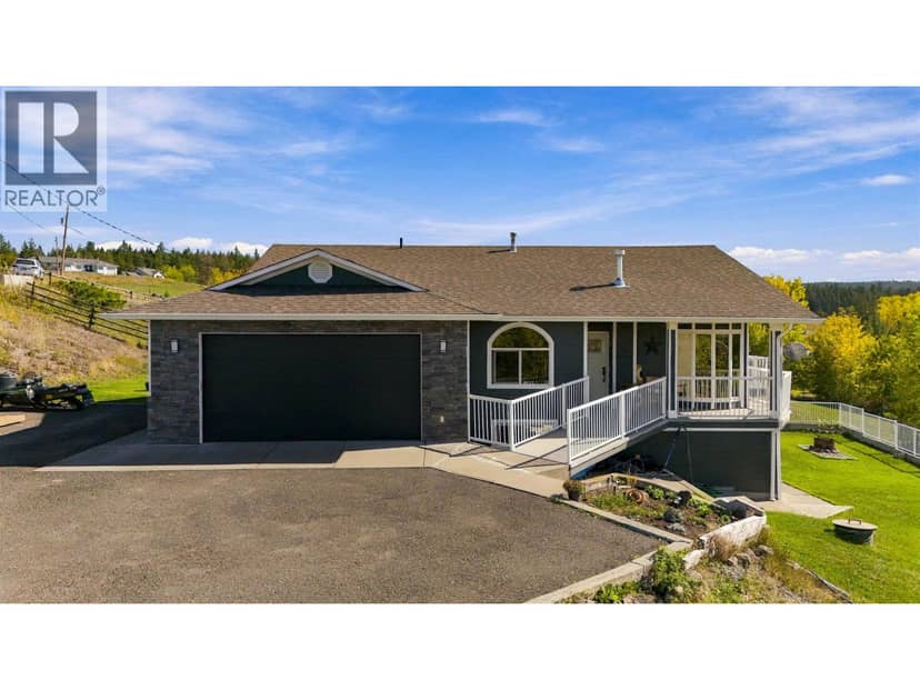 3152 HUSTON ROAD, 150 Mile House