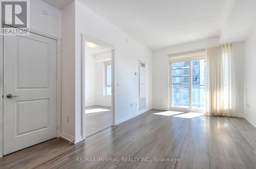 1306 - 50 Ann O'Reilly Road, Toronto, photo 3