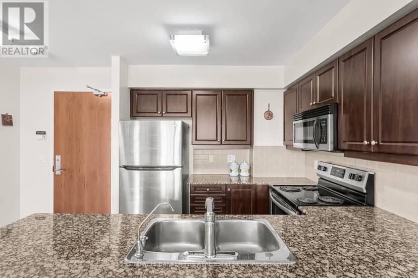 711 - 1403 Royal York Road, Toronto, photo 7