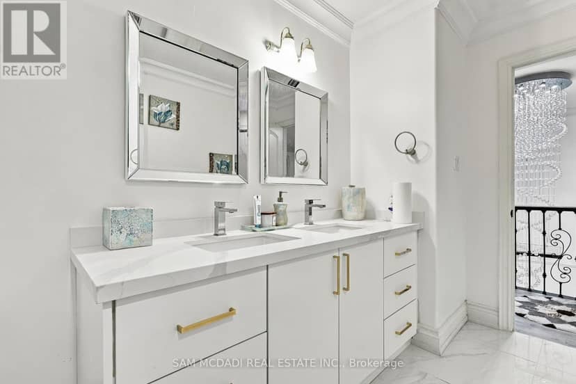 22 Butlers Court — photo 21 of 35