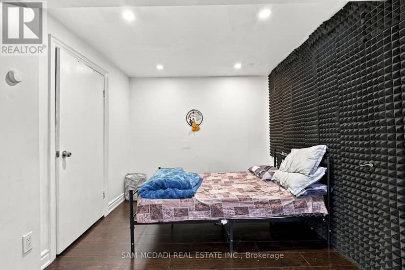 22 Butlers Court — photo 28 of 35