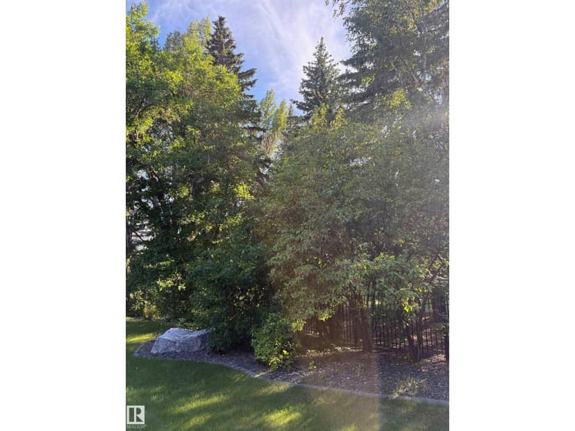 23 B Westbrook Dr NW, Edmonton, photo 6