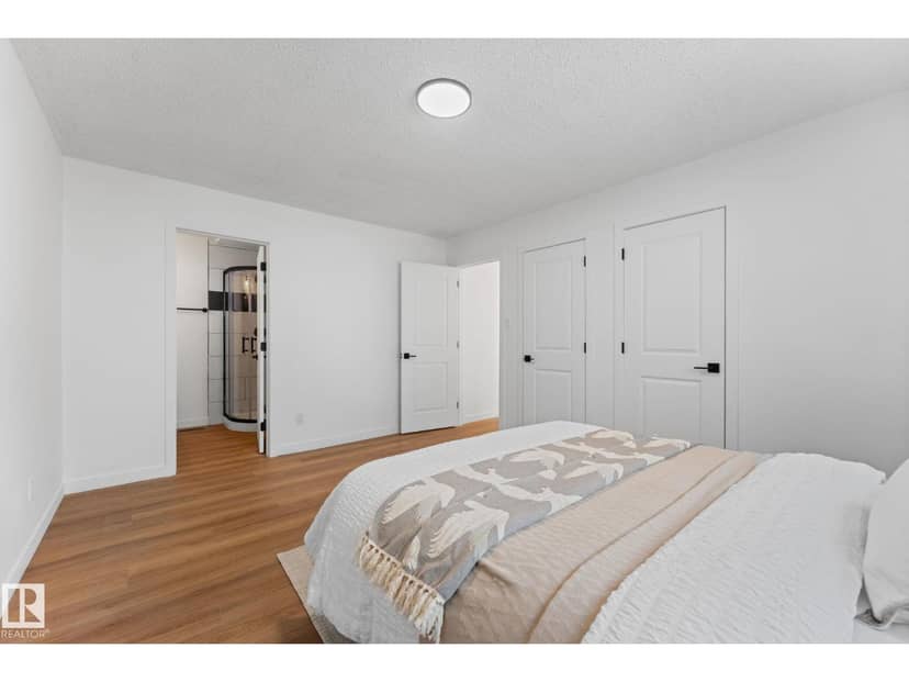 3721 103B Street NW NW — photo 27 of 40