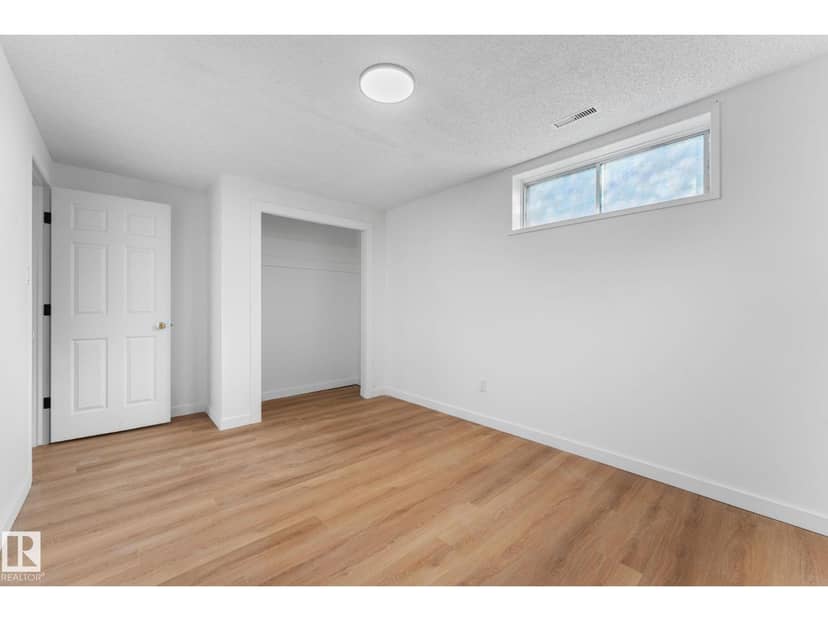 3721 103B Street NW NW — photo 38 of 40