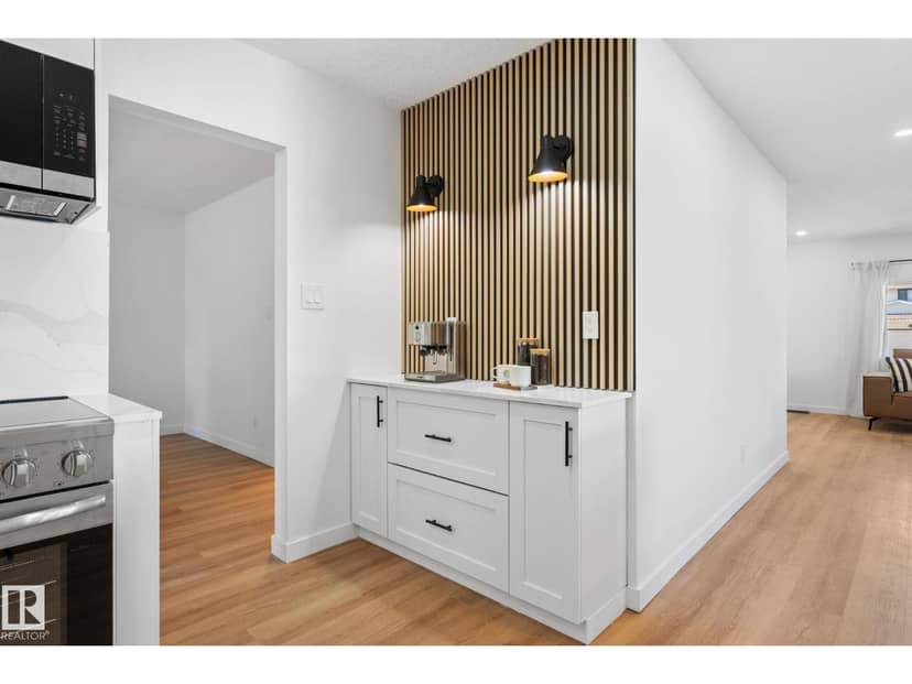 3721 103B Street NW NW — photo 15 of 40