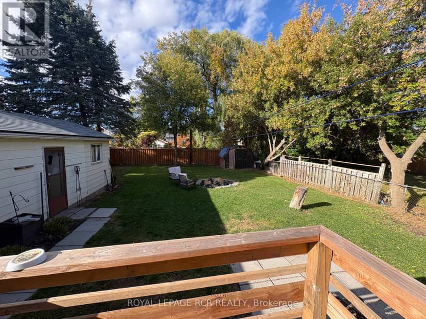12 Maple Avenue E — photo 17 of 23