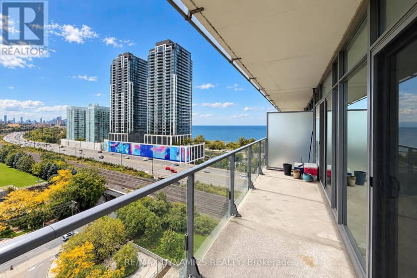 1202 - 103 The Queensway — photo 15 of 21