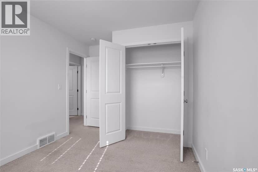 404 Underhill ROAD — photo 21 of 40